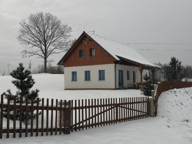 Chalupa Pod Dubem , Hlinov , Novohradske Hory , Nove Hrady Exterior foto